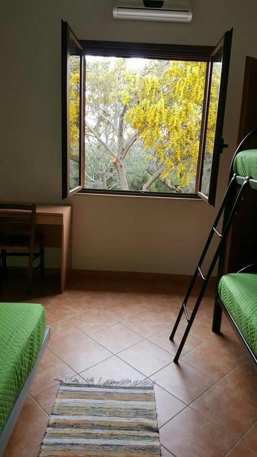 Il Lentischio Del Sinis Villa Putzu Idu Luaran gambar